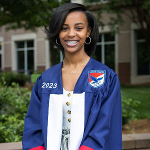 Meet your Posher, Jaydaa